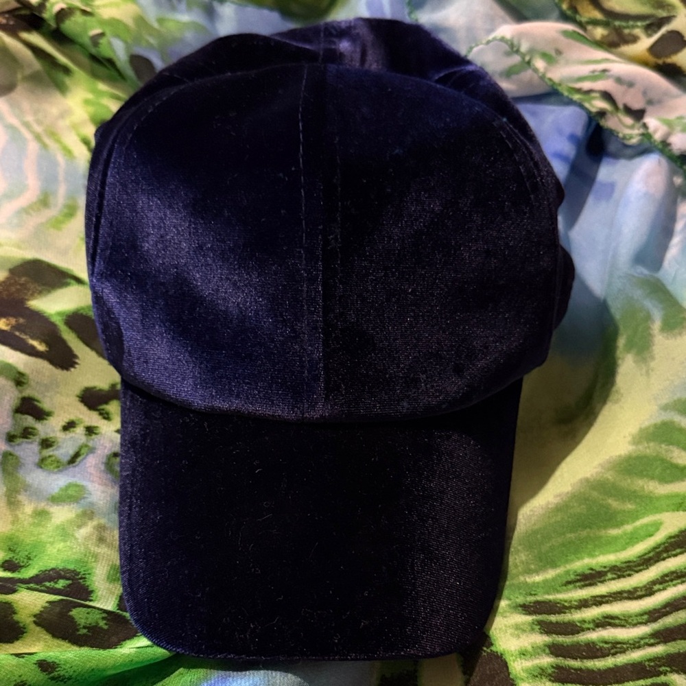 Magid Deep Blue Velvet Hat